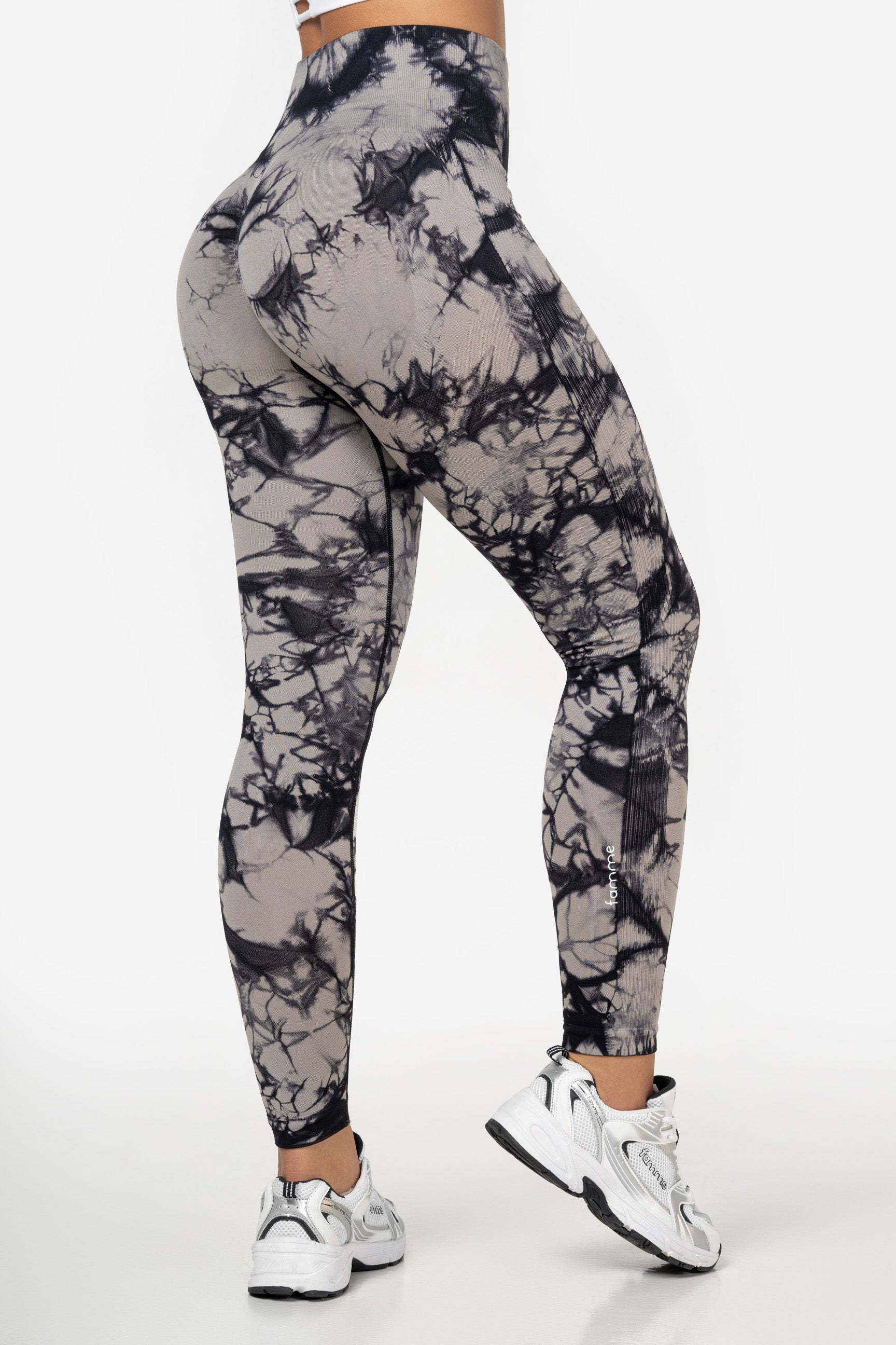 Grey Tie Dye Scrunch Leggings - for dame - Famme - Leggings