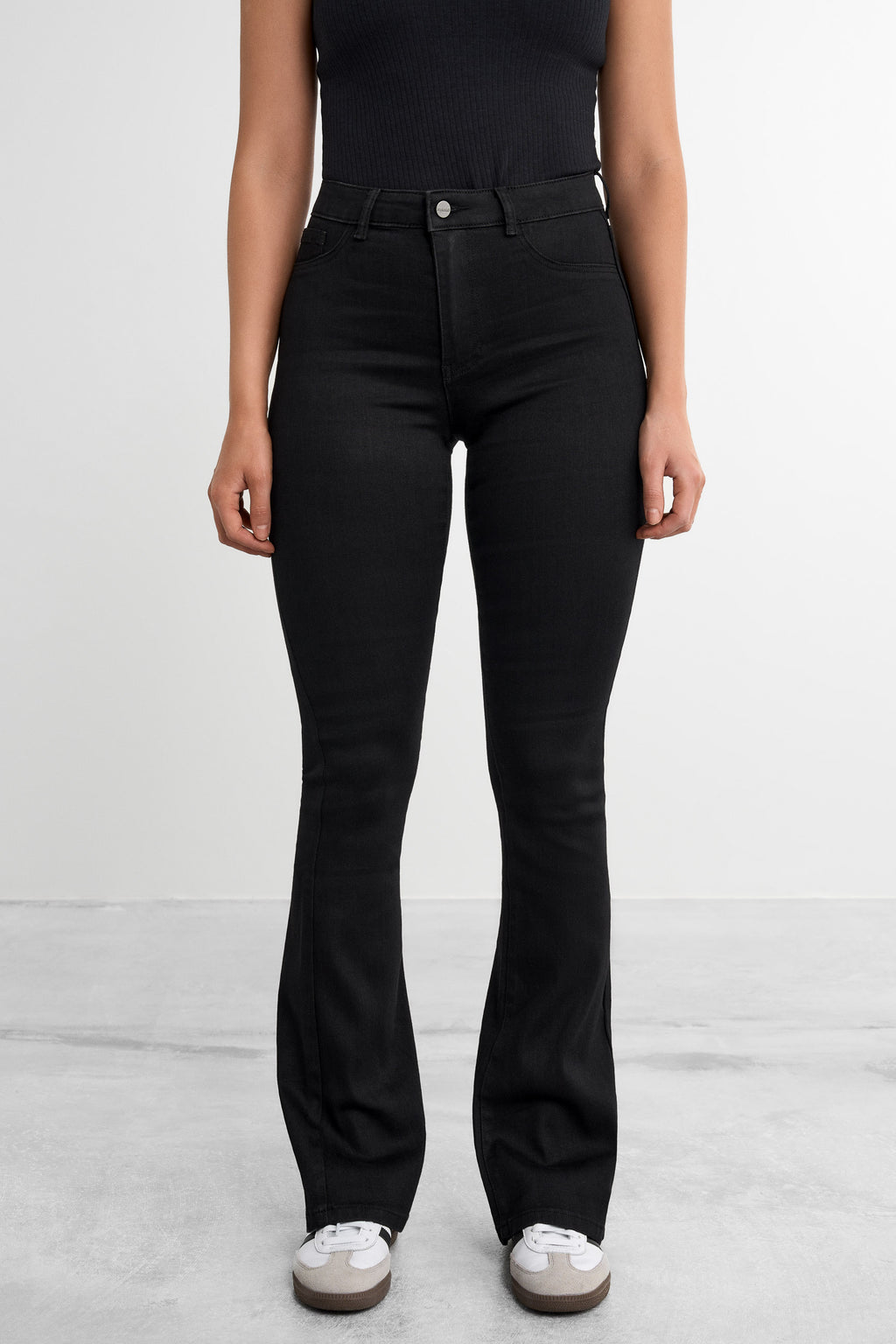 Flare Jeans V2 - for dame - Famme - Jeans