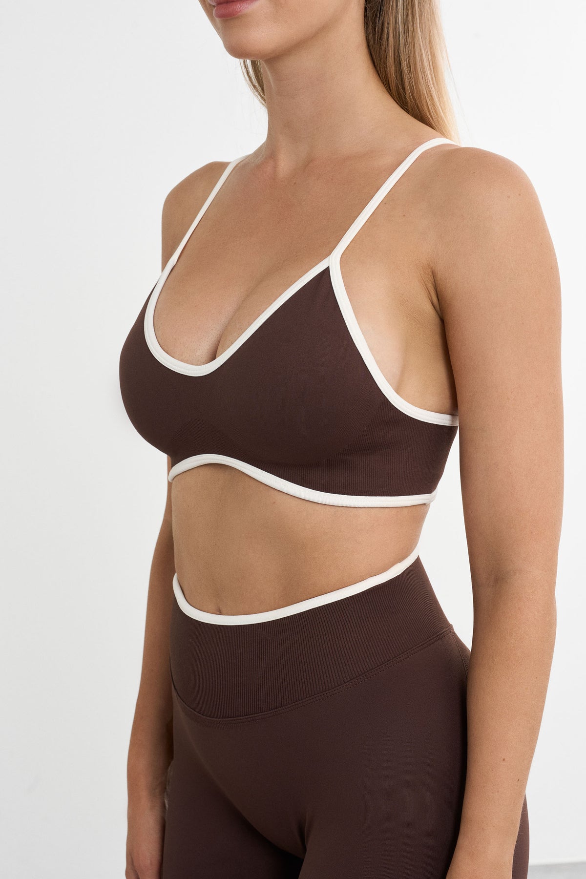 Forme Blanc Sports Bra